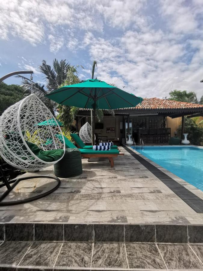 Nature Cabanas & Floating Restaurant 高尔 外观 照片