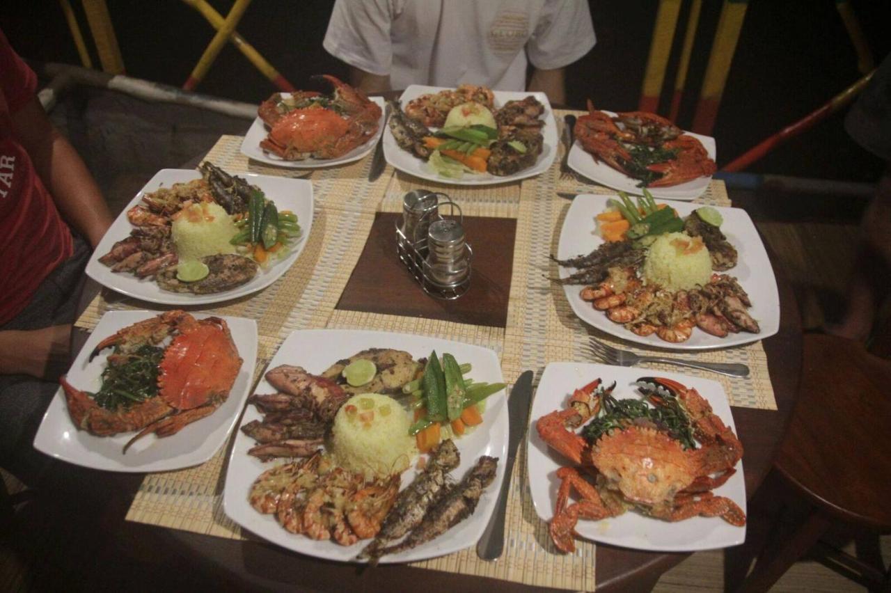 Nature Cabanas & Floating Restaurant 高尔 外观 照片